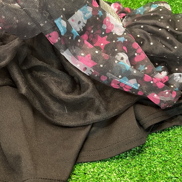 Hello Kitty Skirt Tulle Tutu Black Ruffle Hearts Stars & Bows Size 7/8 - Picture 5 of 5